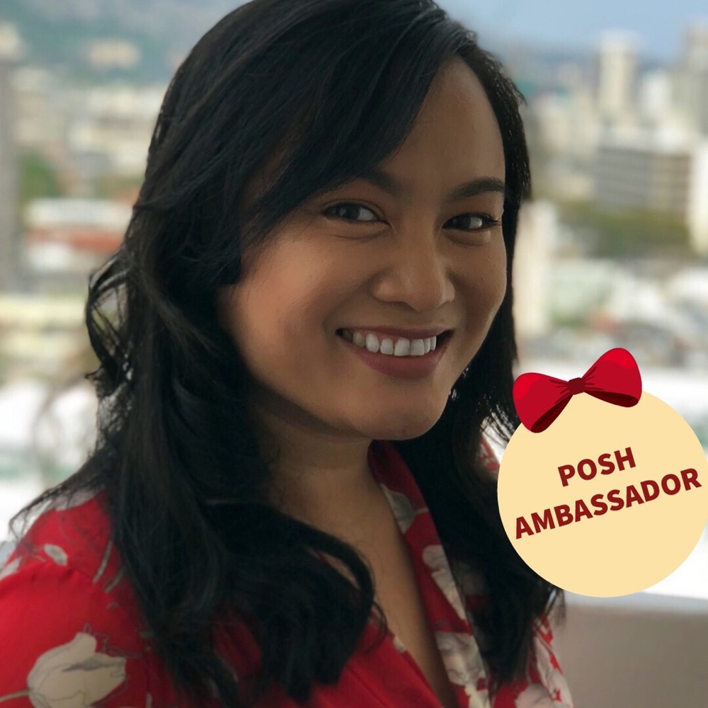 Meet your Posher, Kathleen *NO TRADES*